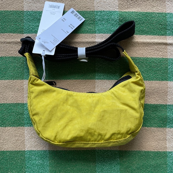 NEW BAGGU Mini Nylon Crescent Bag - Picture 12 of 13